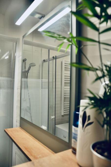 New Studio Apartment In Central Budapest - Free Parking Экстерьер фото